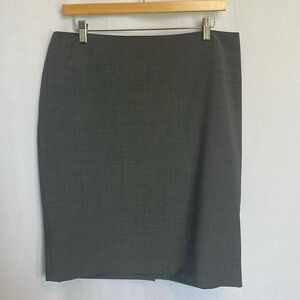 TALBOTS Pencil Skirt Size 12P Charcoal Gray Wool Blend Lined Business Casual EUC